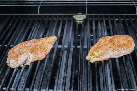 how to cook chicken breast on the gas grill